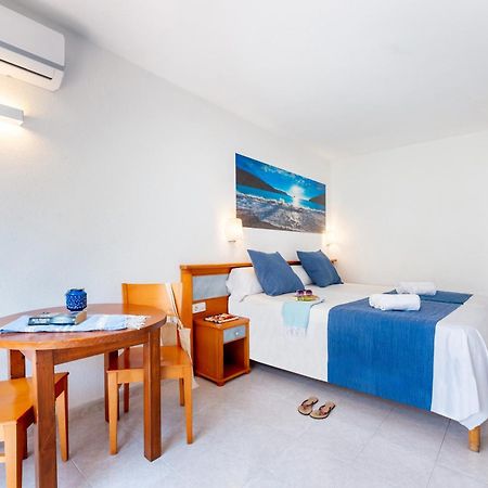 Vibra Calima Apartamentos - Adults Only Сан-Антонио-Абад Экстерьер фото